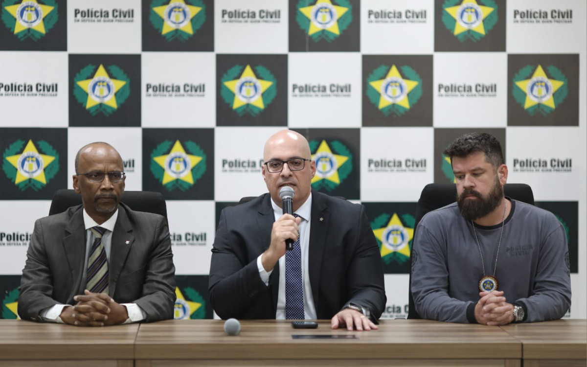 Coletiva de imprensa sobre a operação contra quadrilha de roubos de veículos