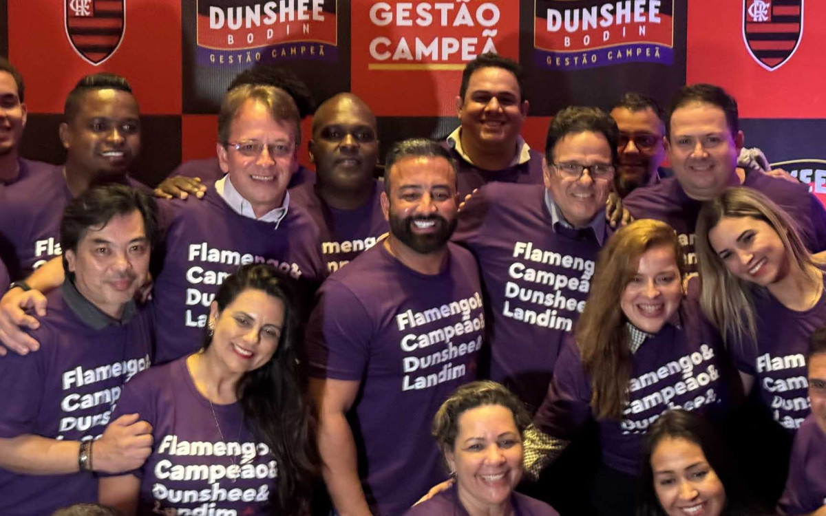 Rodrigo Dunshee e equipe da chapa UniFla