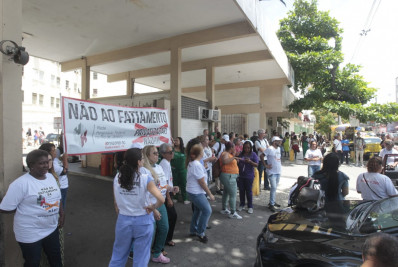 Servidores protestam contra mudança de gestão do Hospital Federal de Bonsucesso