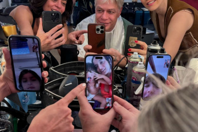 Lilia Cabral encanta ao mostrar momento fofo nos bastidores de 'Garota do Momento'