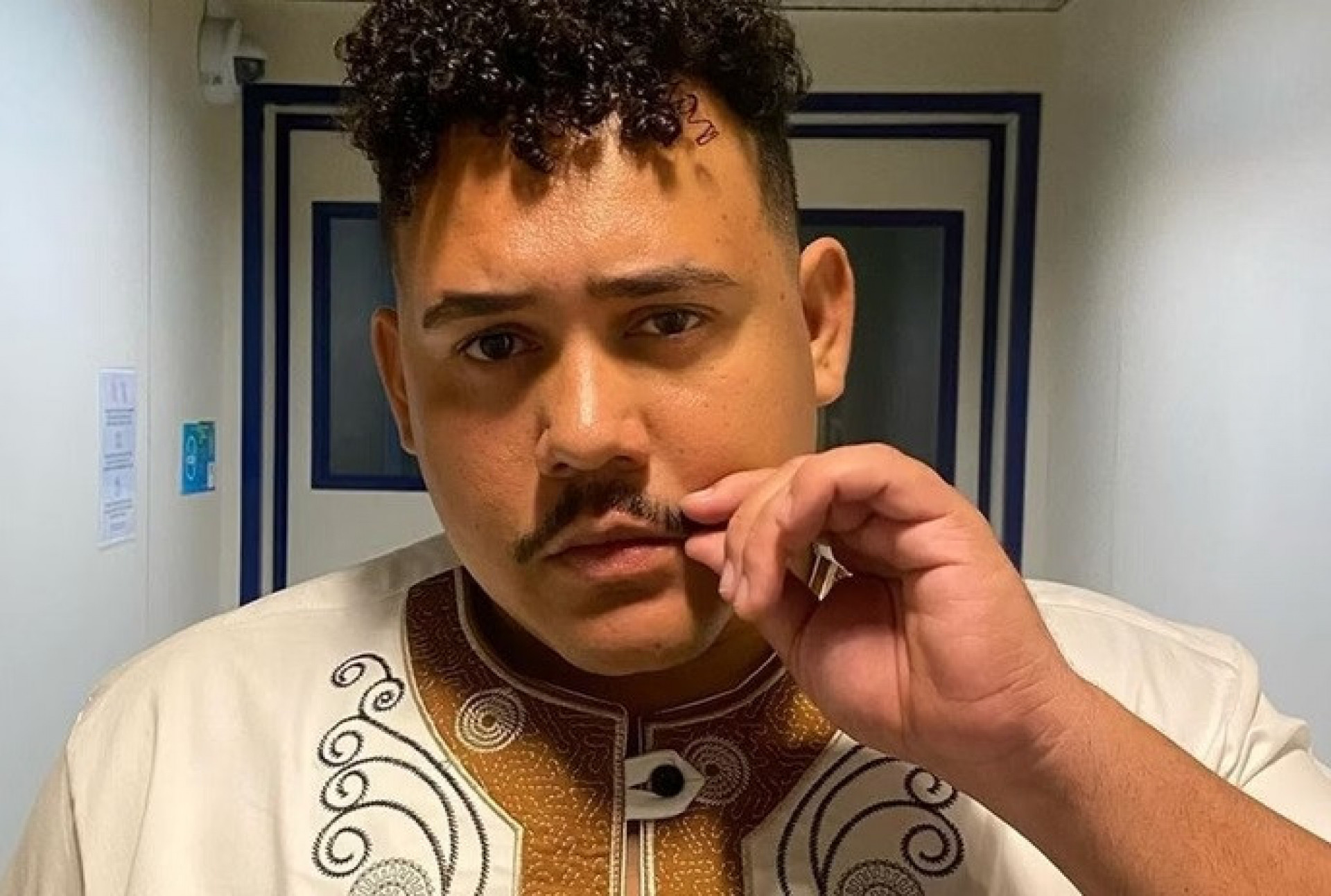 Lucas Buda rebateu críticas feitas por participantes de 'A Fazenda' - Reprodução/Instagram 