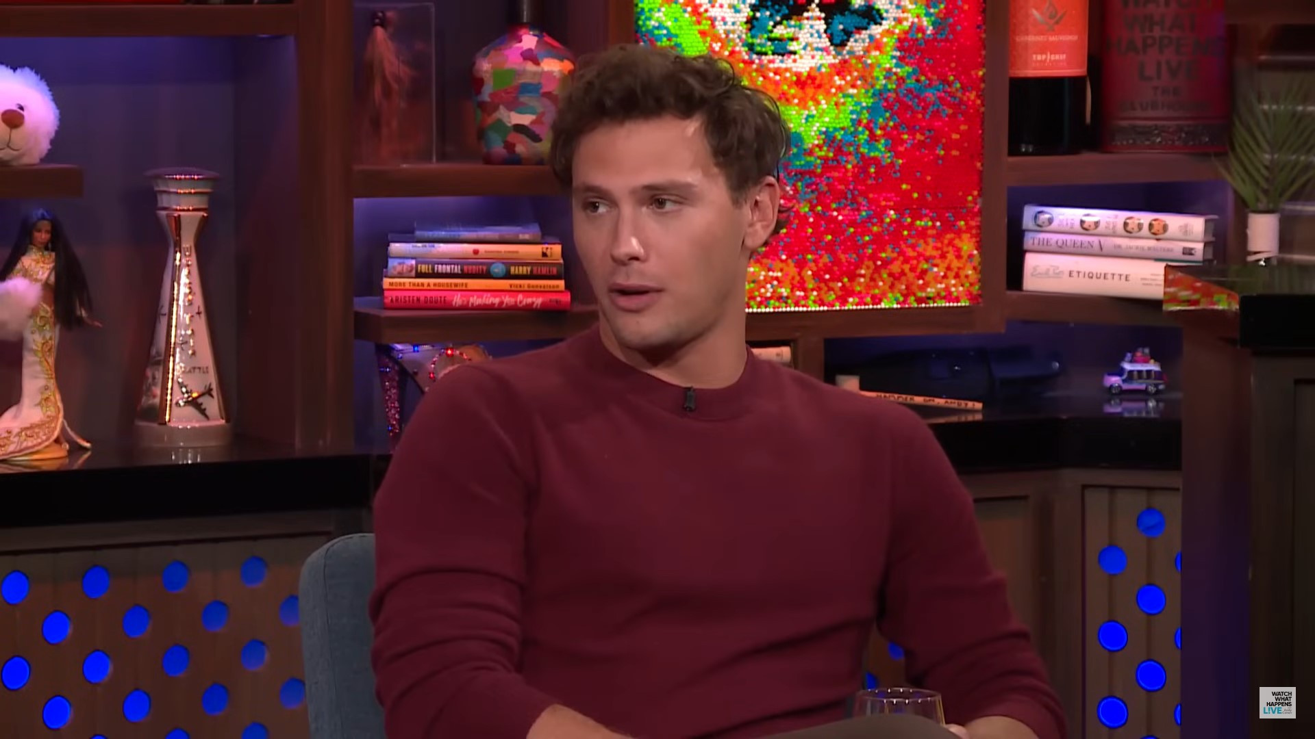 Cooper Koch fala sobre cena de nu frontal em 'Monstros: Irmãos Menendez' - Reprodução / YouTube