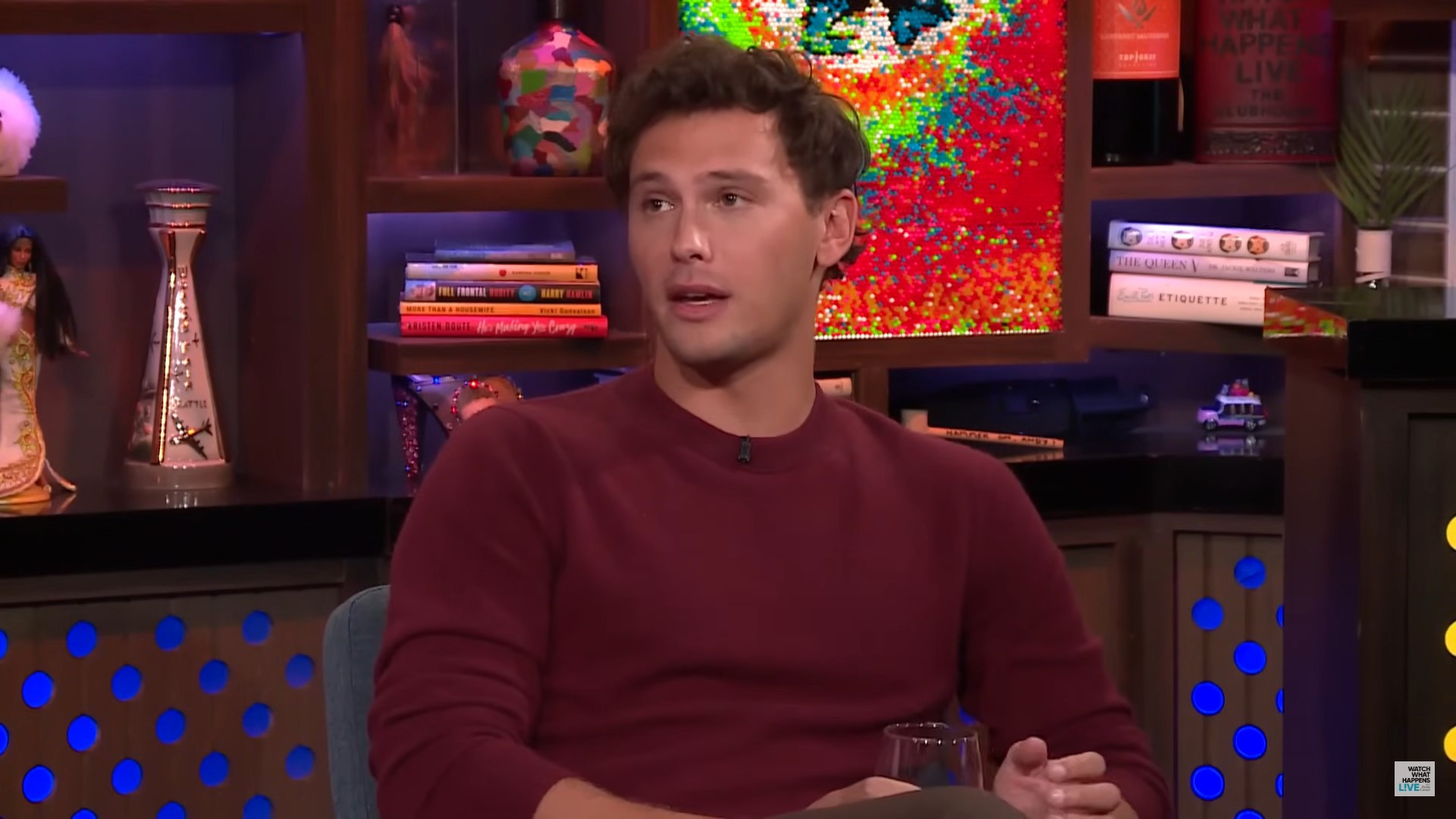 Cooper Koch fala sobre cena de nu frontal em 'Monstros: Irmãos Menendez' - Reprodução / YouTube