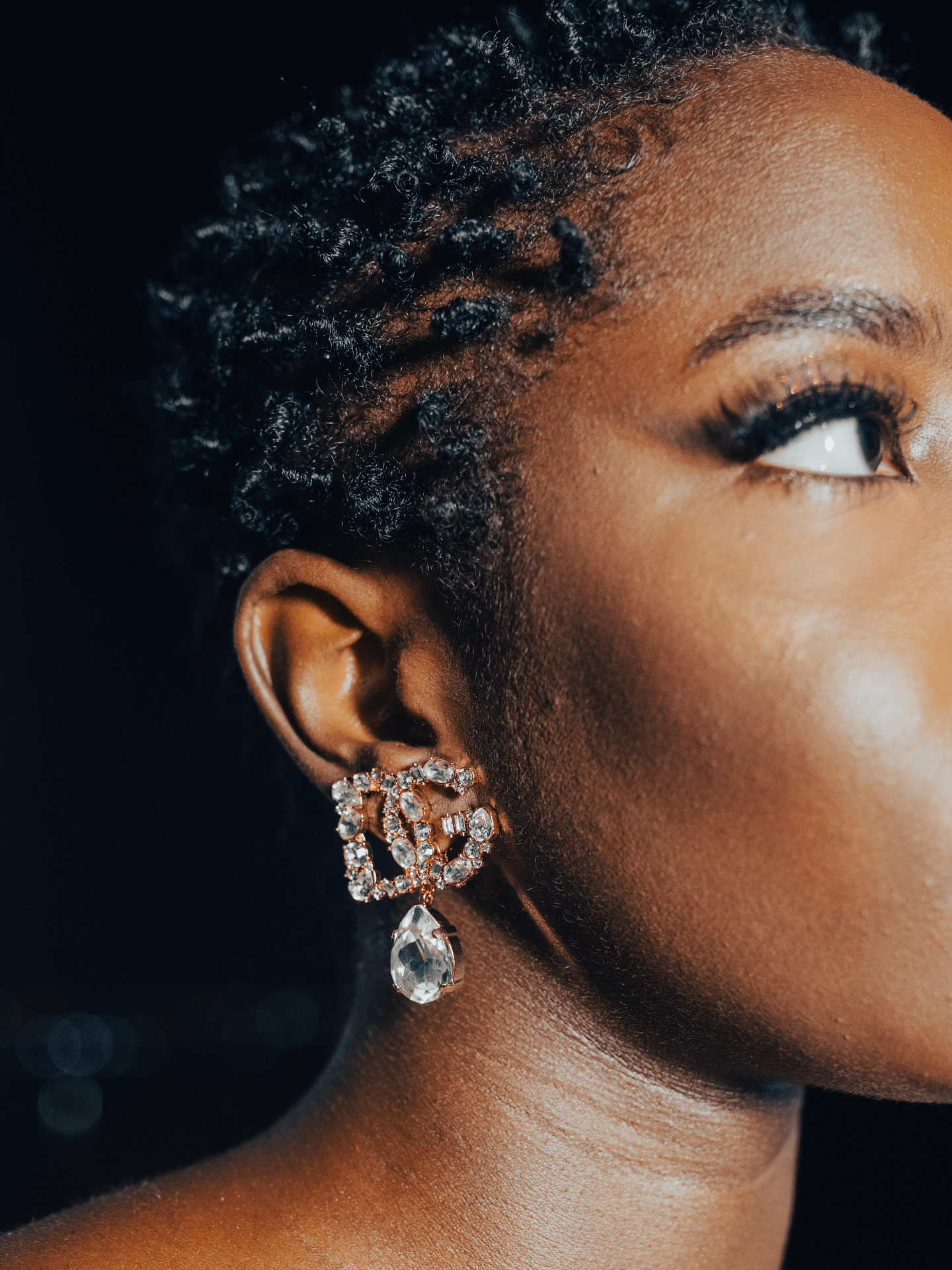 Clara Moneke - Amichavy