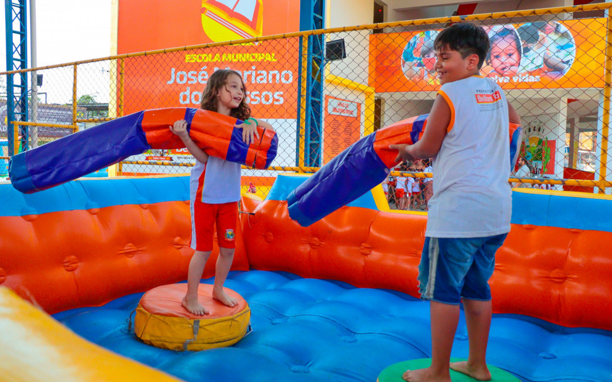 O futebol de sabão foi a atração principal que os alunos brincaram