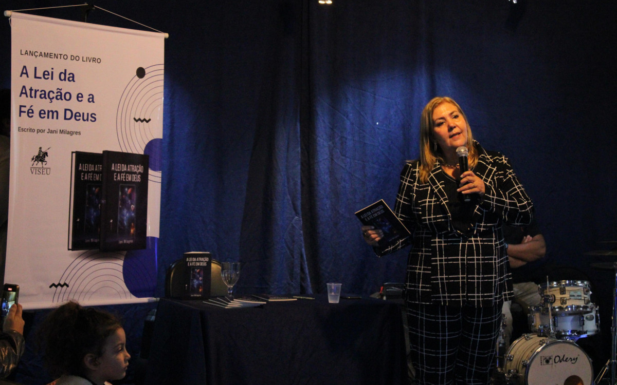 Três lançamentos literários