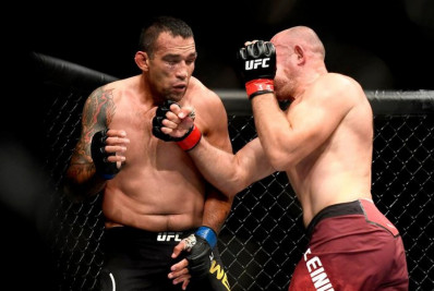 Brasileiro ex-campeão do peso-pesado entra com ação contra o UFC e alega danos no cérebro