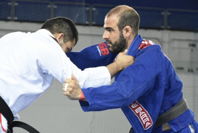 Empresário brasileiro, faixa-preta investe em academias de Jiu-Jitsu nos EUA