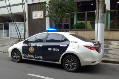 Homem é preso por armazenar conteúdo pornográfico infantojuvenil em Três Rios