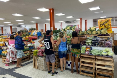 Obra no Mercado do Produtor, em Caxias, beneficia população