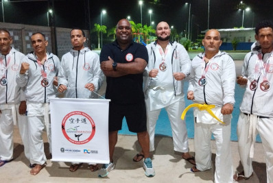 Atletas da Fazenda Paraíso conquistam medalhas em competição de karatê