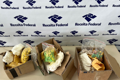 Receita Federal apreende R$ 12 mil em drogas no Galeão
