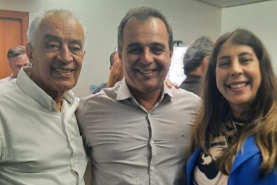 Secretário Rodrigo Vianna representa prefeito de Macaé em encontro da Firjan sobre a EF-118