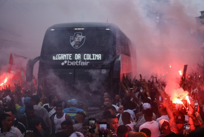 Vasco x Atlético-MG: São Januário tem confusão com spray de pimenta e tentativa de invasão