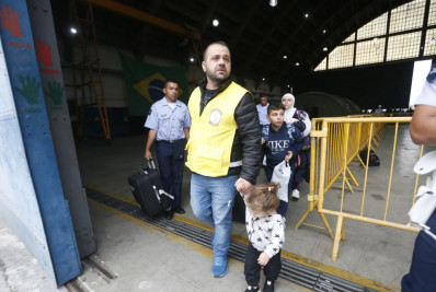 'Não dá para viver no Líbano', diz homem que trouxe família ao Brasil