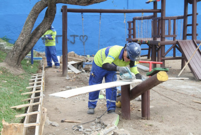 Prefeitura inicia revitalização da praça do Jardim Alcântara