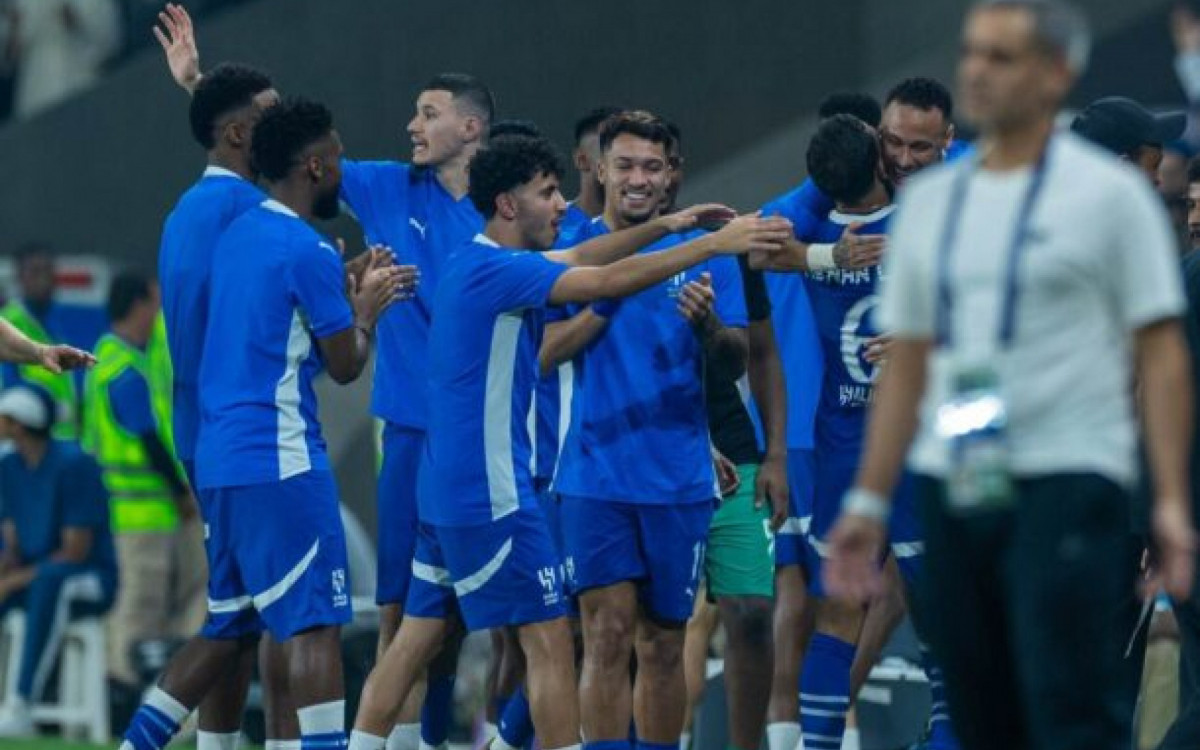 Com Neymar em campo, Al-Hilal vence o Al-Ain em jogo com nove gols