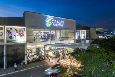 Caxias Shopping promove ação em apoio ao Outubro Rosa