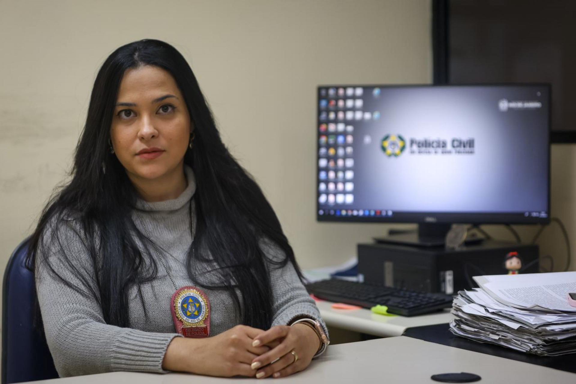 Delegada Camila Lourenço fala sobre apreensão de adolescente oriundo do Morro dos Macacos - Renan Areias/Agência O Dia