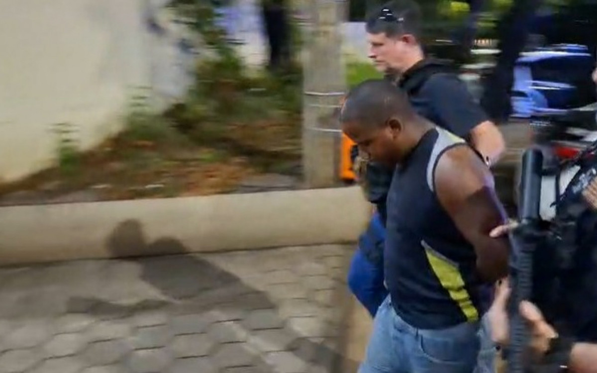 Após o crime, Erasto fugiu para Seropédica, se escondendo no bairro Prados Verdes