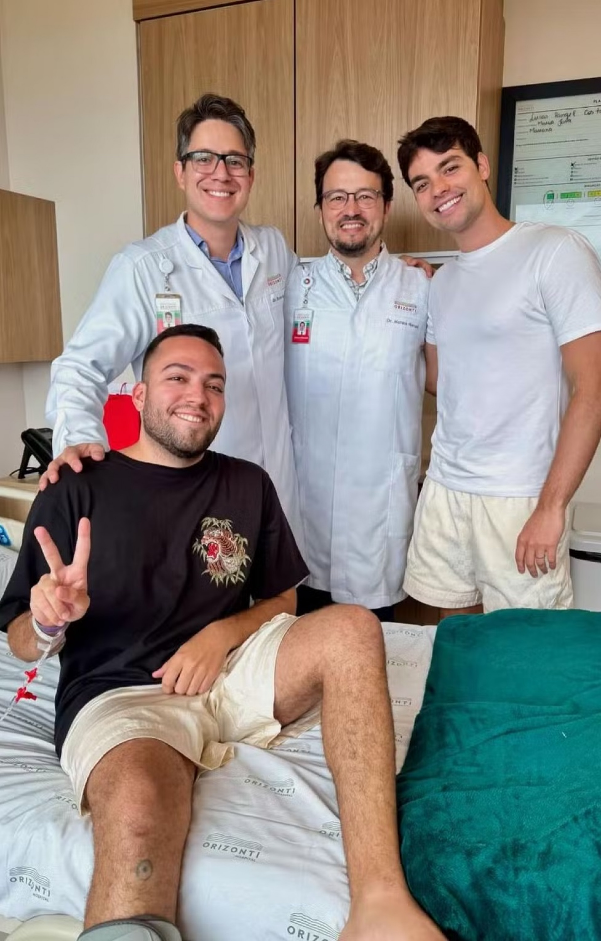 Lucas Rangel recebeu alta após fraturar o tornozelo - Reprodução/Instagram