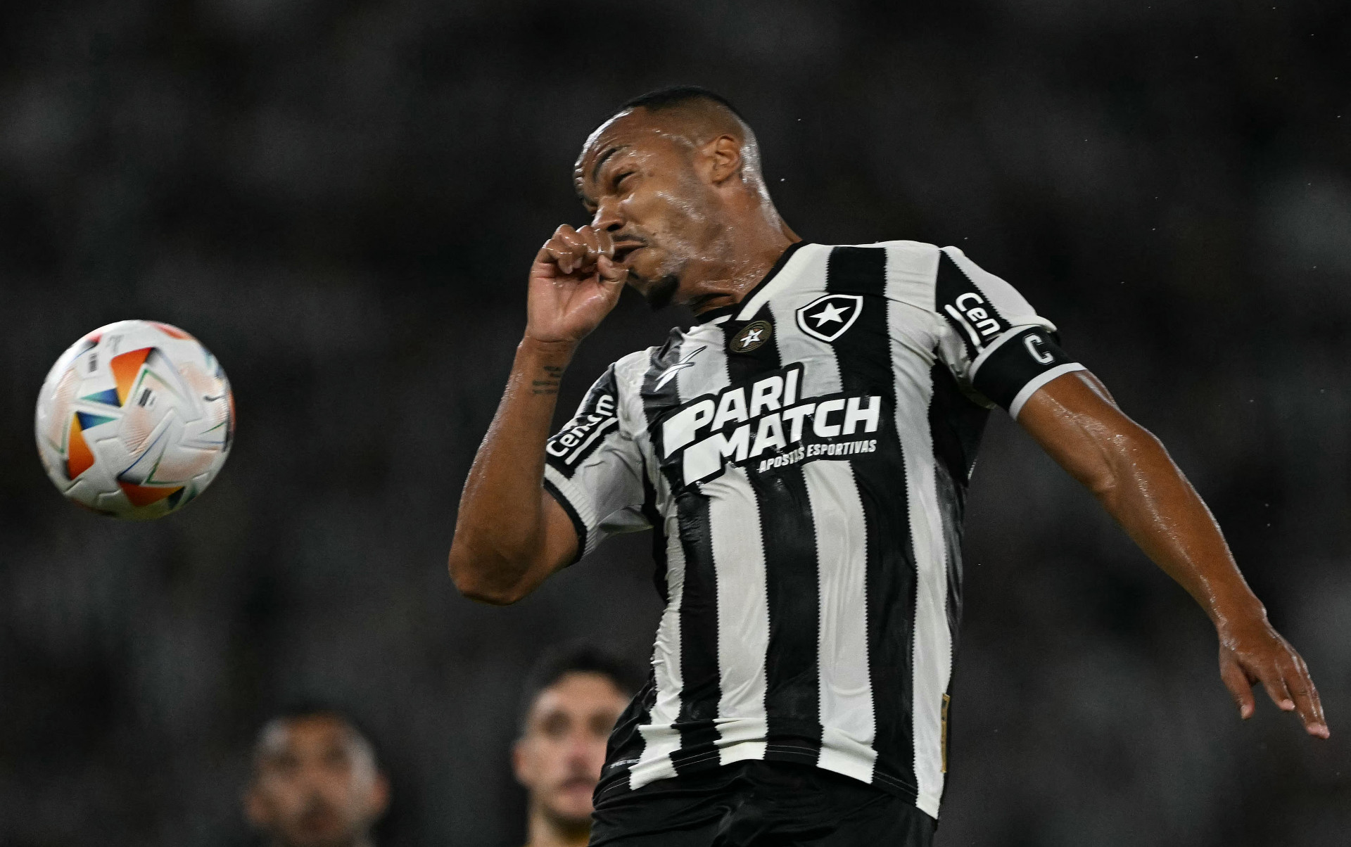 Botafogo e Peñarol se enfrentaram no Nilton Santos - AFP