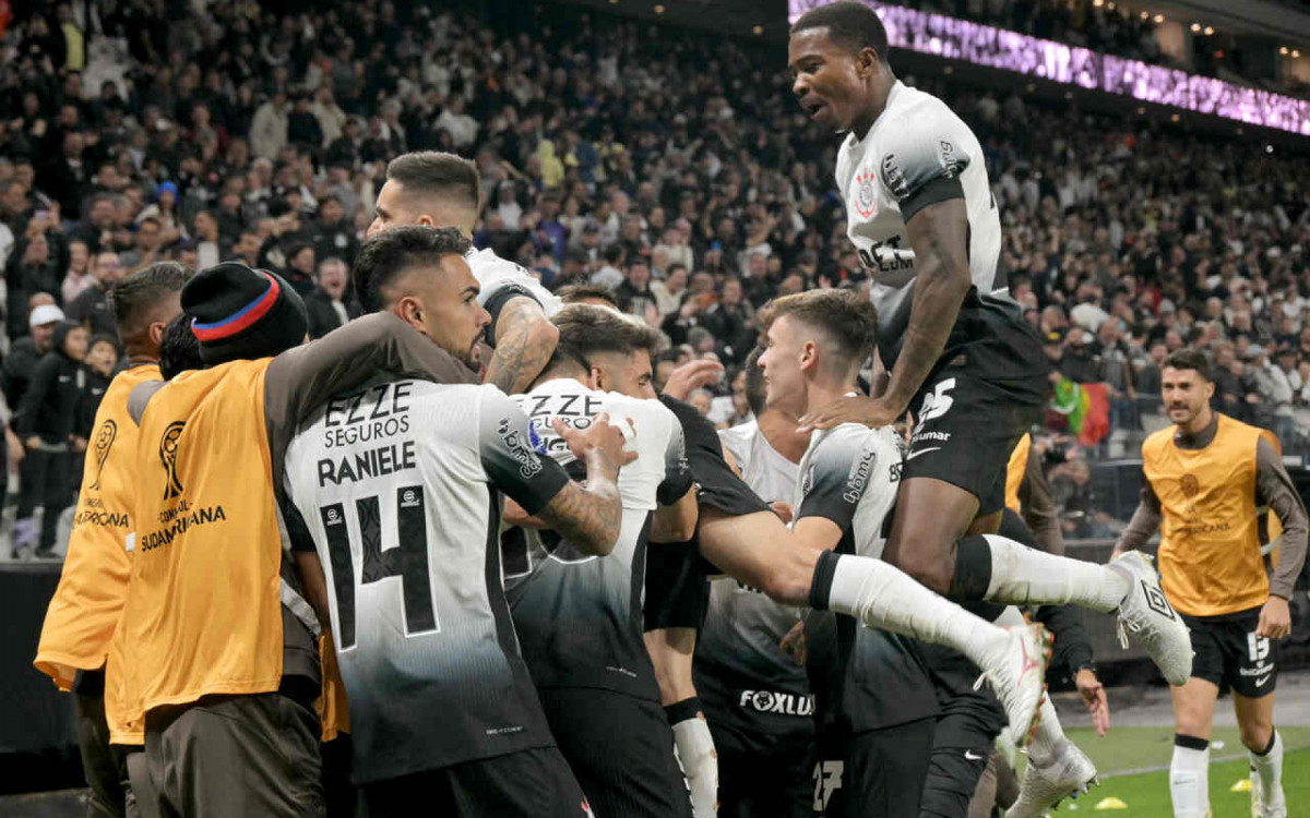 Corinthians x Racing-ARG: onde assistir, escala&ccedil;&otilde;es e arbitragem