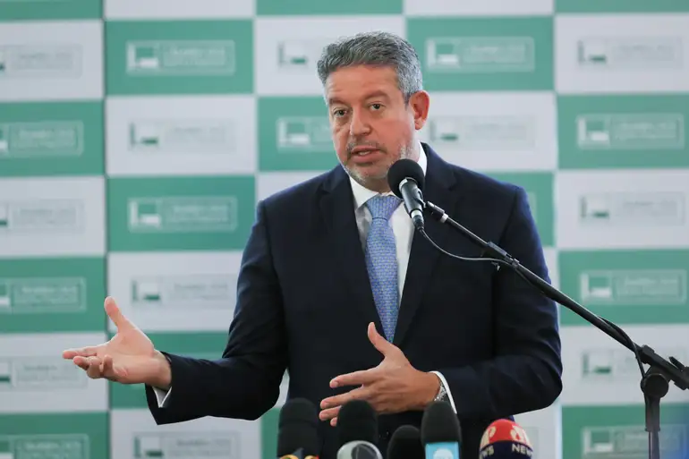 Em sessão de trabalho do P20, Lira defende reforma da ONU, do FMI, do Banco Mundial e da OMC