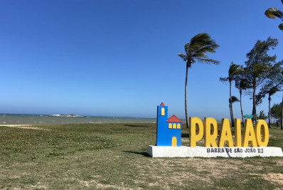 Praião de Barra de São João se candidata a selo Bandeira Azul