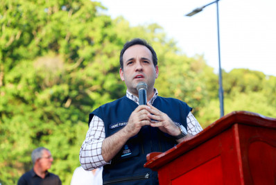 Existe espaço para a terceira via?