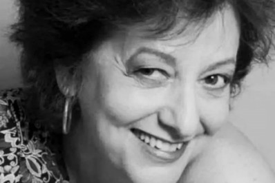 Atriz Anja Bittencourt, de 'Êta Mundo Bom', morre aos 72 anos