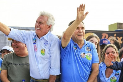 Juíza considera que Caiado cometeu abuso de poder político com distribuição de cestas básicas