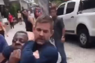 Vídeo: agente da Seop dá mata-leão em motorista que tentava impedir reboque no Leblon