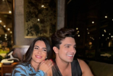 Luan Santana comemora 16 anos do primeiro encontro com Jade Magalhães