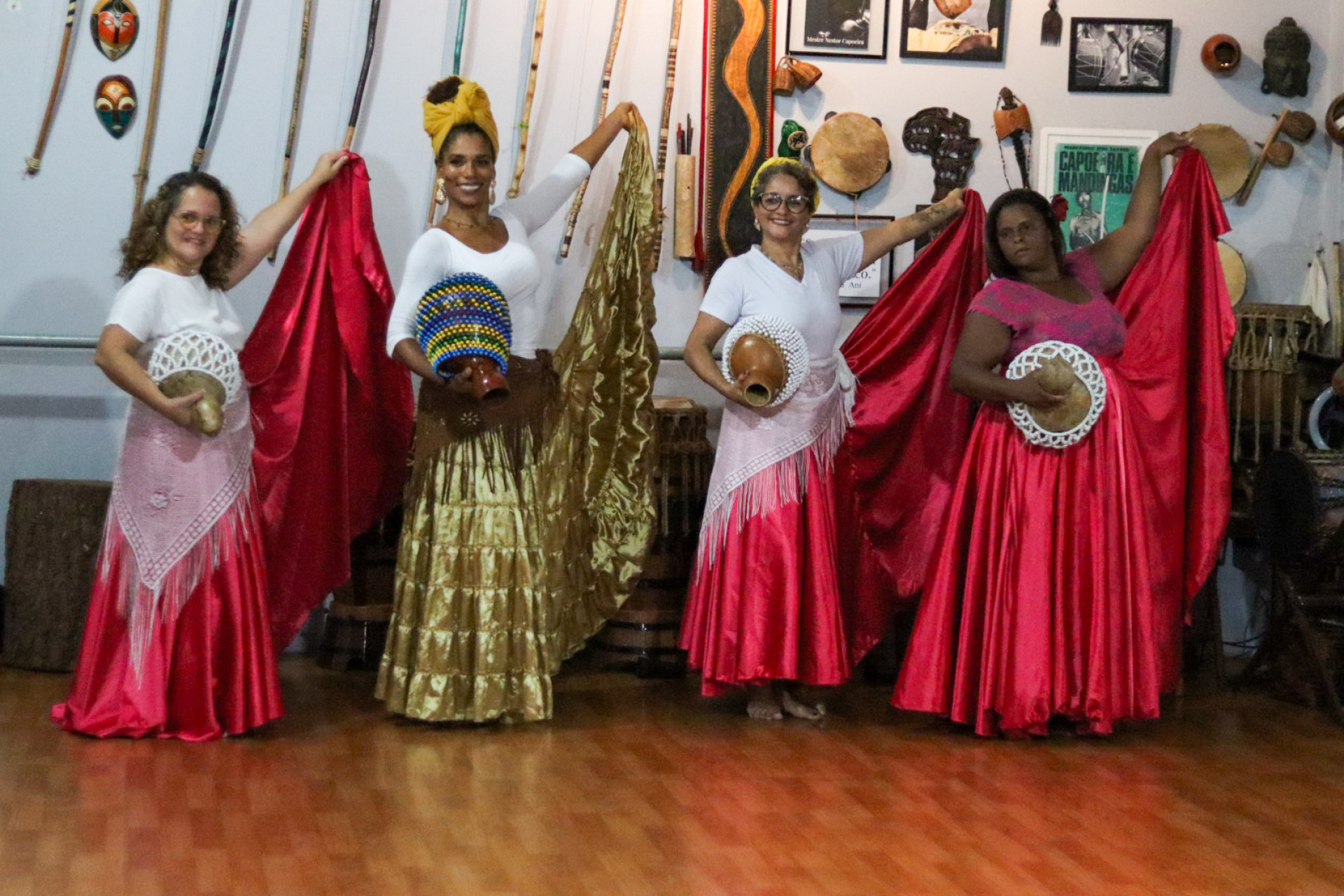 Oficinas de "Corporalidade Feminina e Dan&ccedil;a com Caba&ccedil;a" - Ascom 