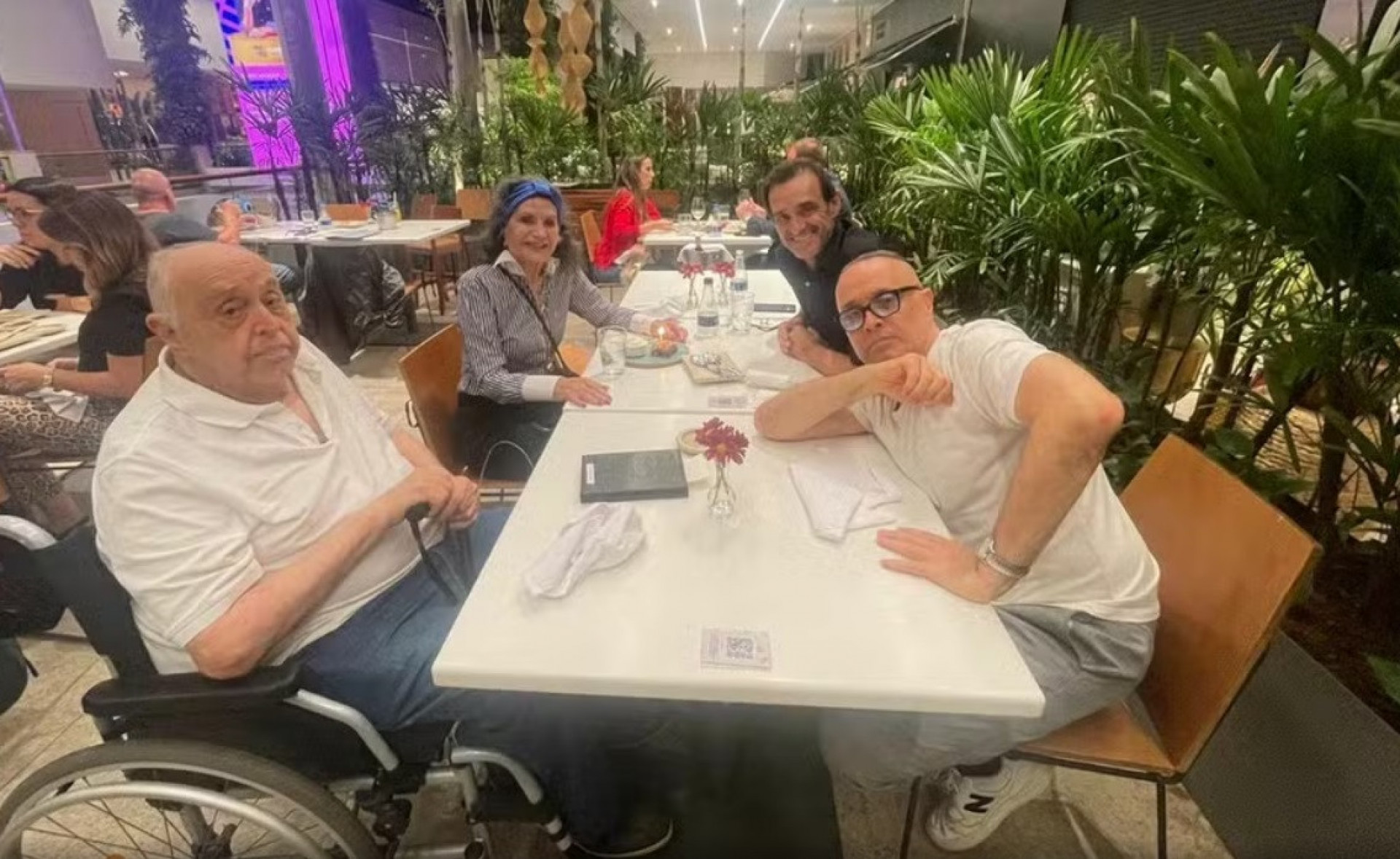 Rosamaria Murtinho comemora 92 anos com a família - Reprodução do Instagram