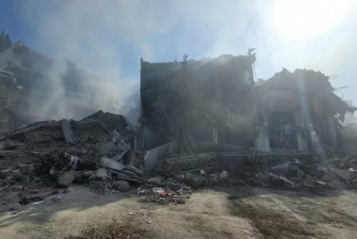 Israel afirma que bombardeou depósito de armas do Hezbollah na Síria