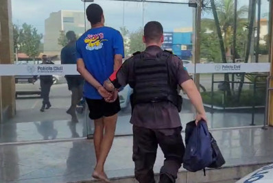 Traficante é preso após fuga e resistência com mais de 120 porções de drogas em Nova Aliança