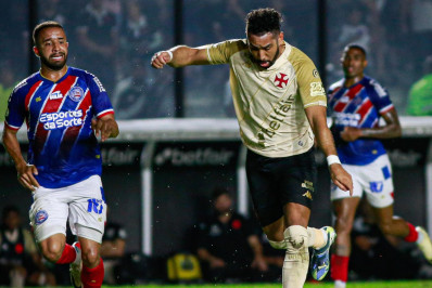 Aliviada, torcida do Vasco vibra nas redes com vitória sobre Bahia e atuação de Payet
