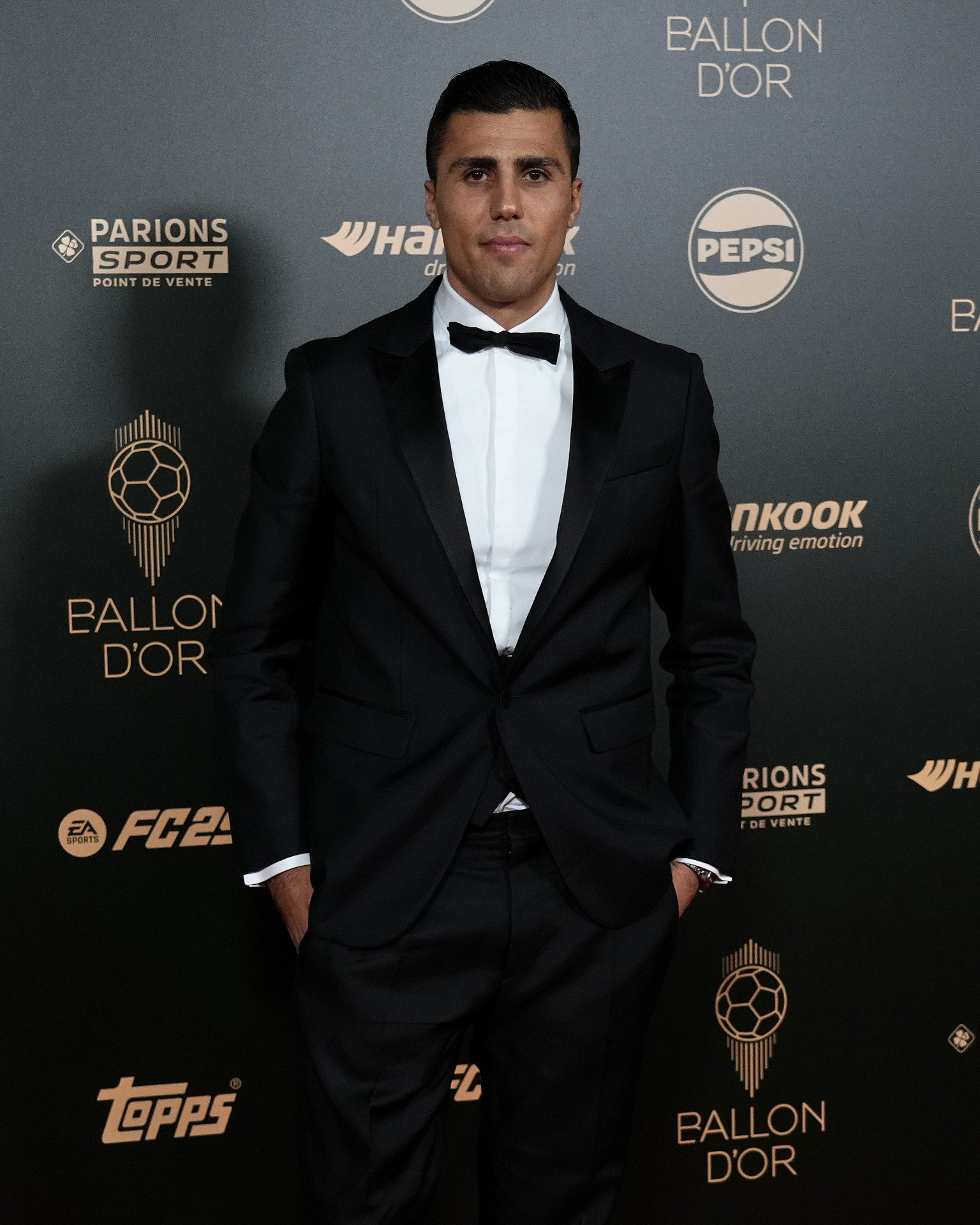 Rodri, do Manchester City, marcou presença na cerimônia do prêmio Bola de Ouro