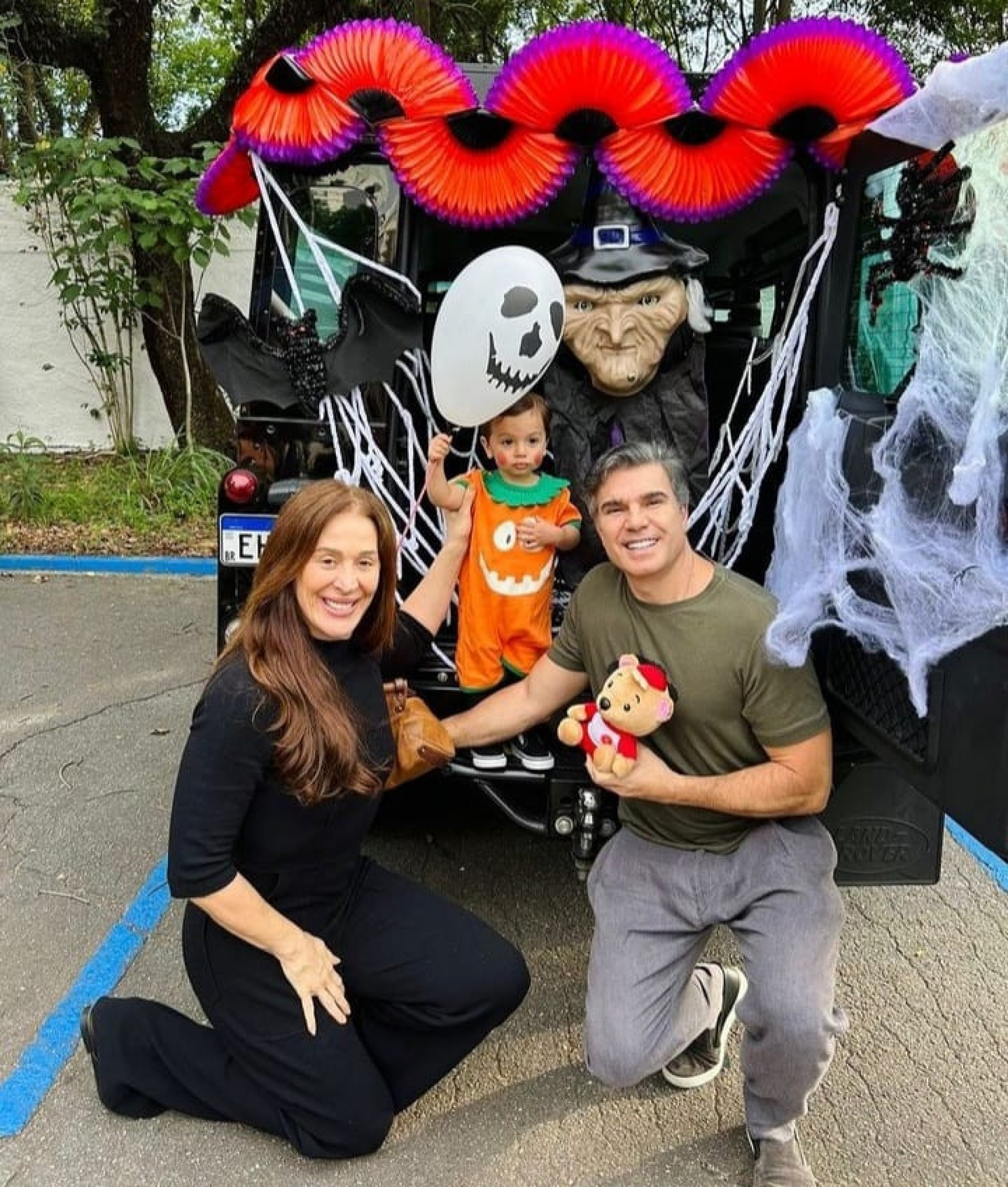 Claudia Raia e Jarbas Homem de Mello com o filho Luca  - Reprodução/Instagram