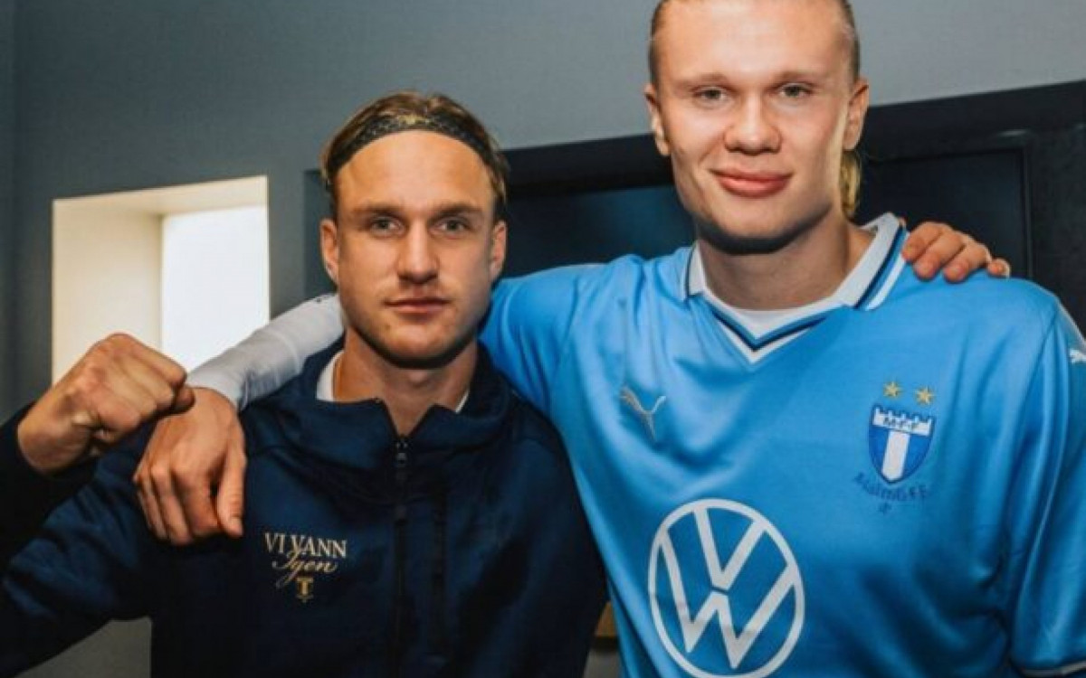 Haaland prefere prestigiar t&iacute;tulo de amigo e falta cerim&ocirc;nia da Bola de Ouro