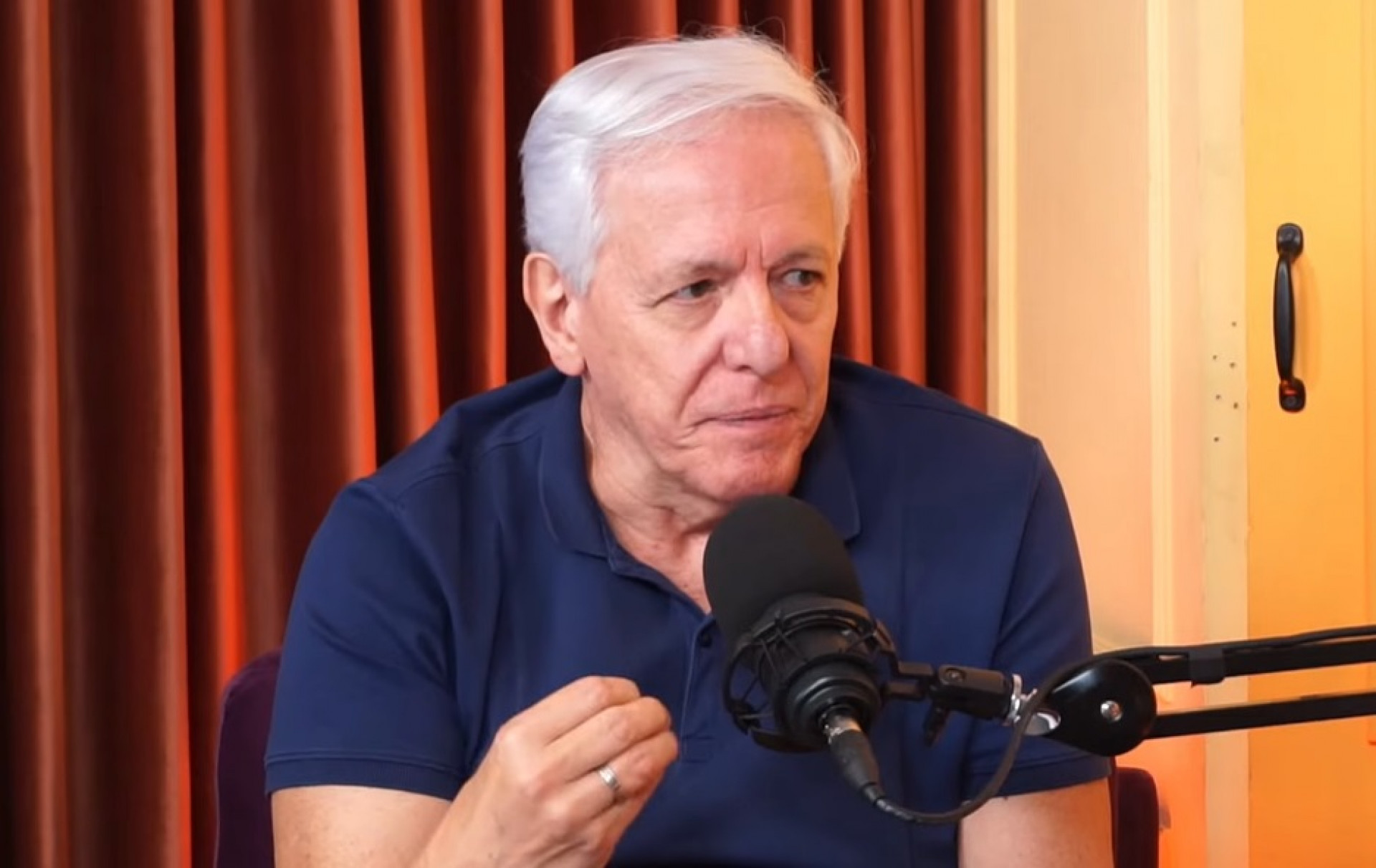 Milton Leite - Reprodução de vídeo