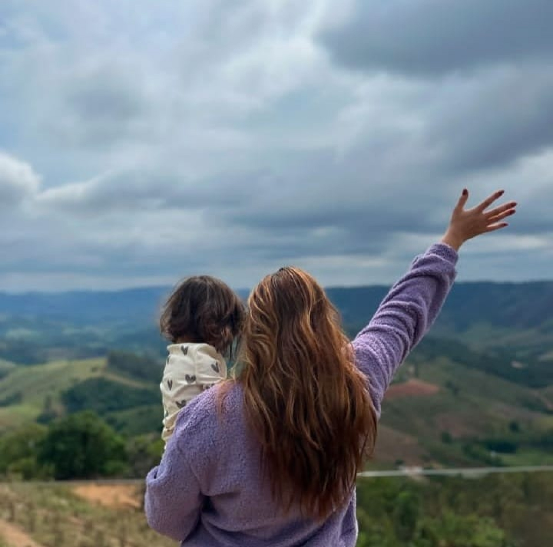 Renata Domínguez comemorou 1 ano e 10 meses da filha - Reprodução/Instagram