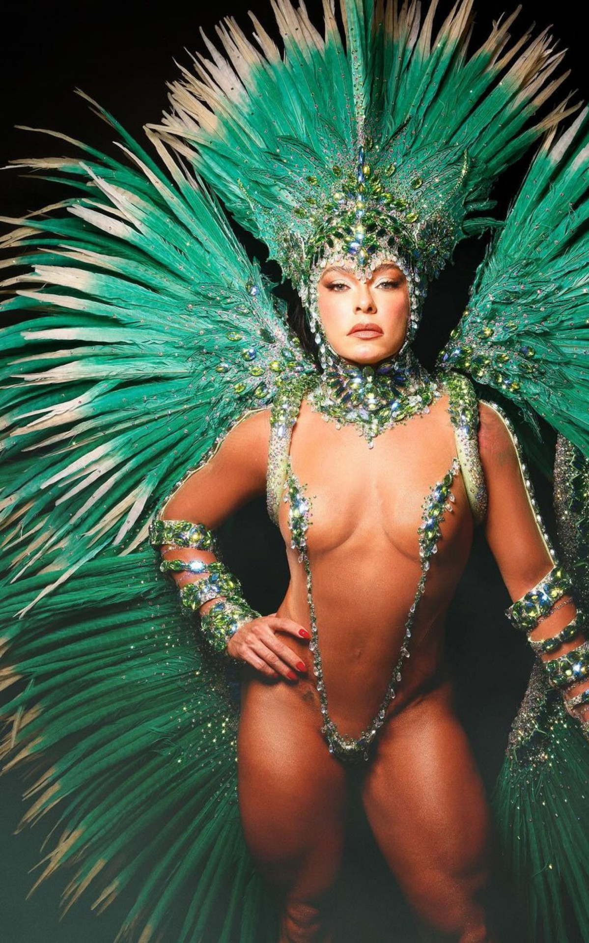 Fabíola de Andrade é rainha de bateria da Mocidade - Reprodução/Instagram