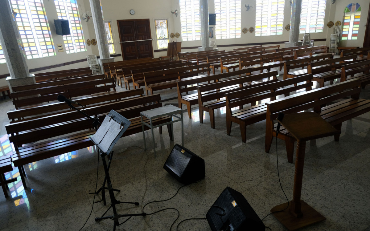 Paróquia Sagrada Família é um dos três templos invadidos na região de Nova Iguaçu em menos de dez dias - Pedro Teixeira/Agência O Dia