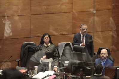 'Não se arrependeram', diz promotoria em segundo dia de julgamento de Lessa e Queiroz