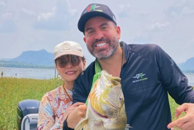 Maraisa aproveita descanso para pescar com o noivo: 'Dia especial'