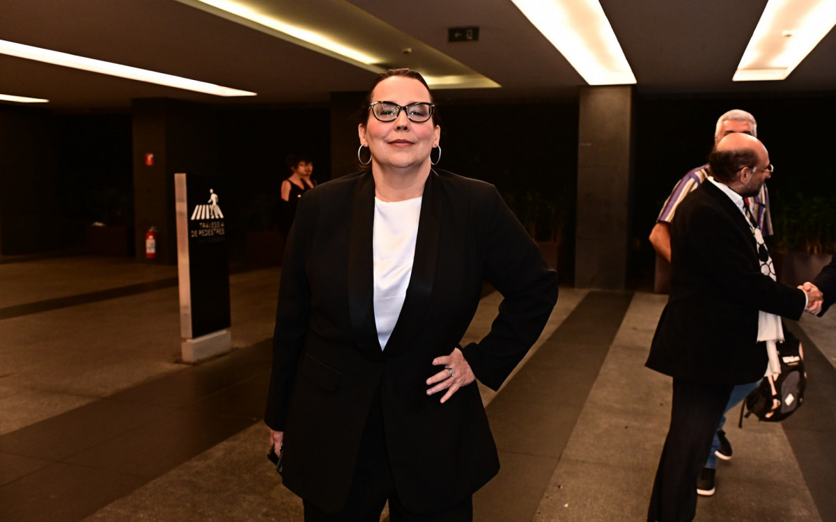 Ana Beatriz Nogueira
