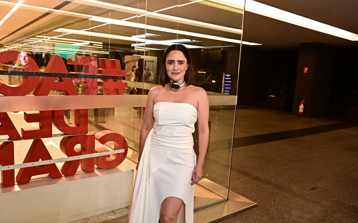 Fernanda Vasconcellos
